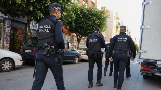 El Ejido realiza un operativo especial en establecimientos de dos calles del municipio