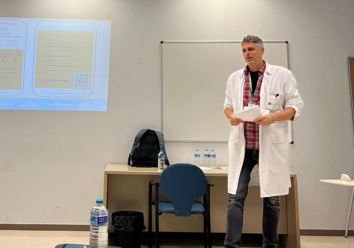 El enfermero de la consulta.