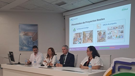 El Hospital de Poniente impulsa su Plan de Participación en Humanización