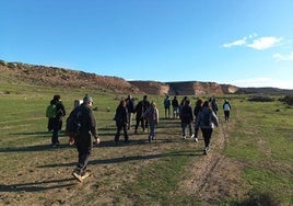 Uno de los momentos del recorrido didáctico por Punta Entinas.