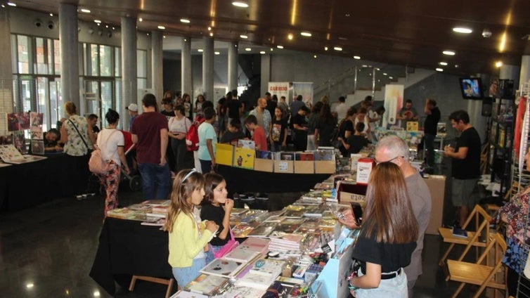Manualidades, baile y cómic para esta primavera en El Ejido