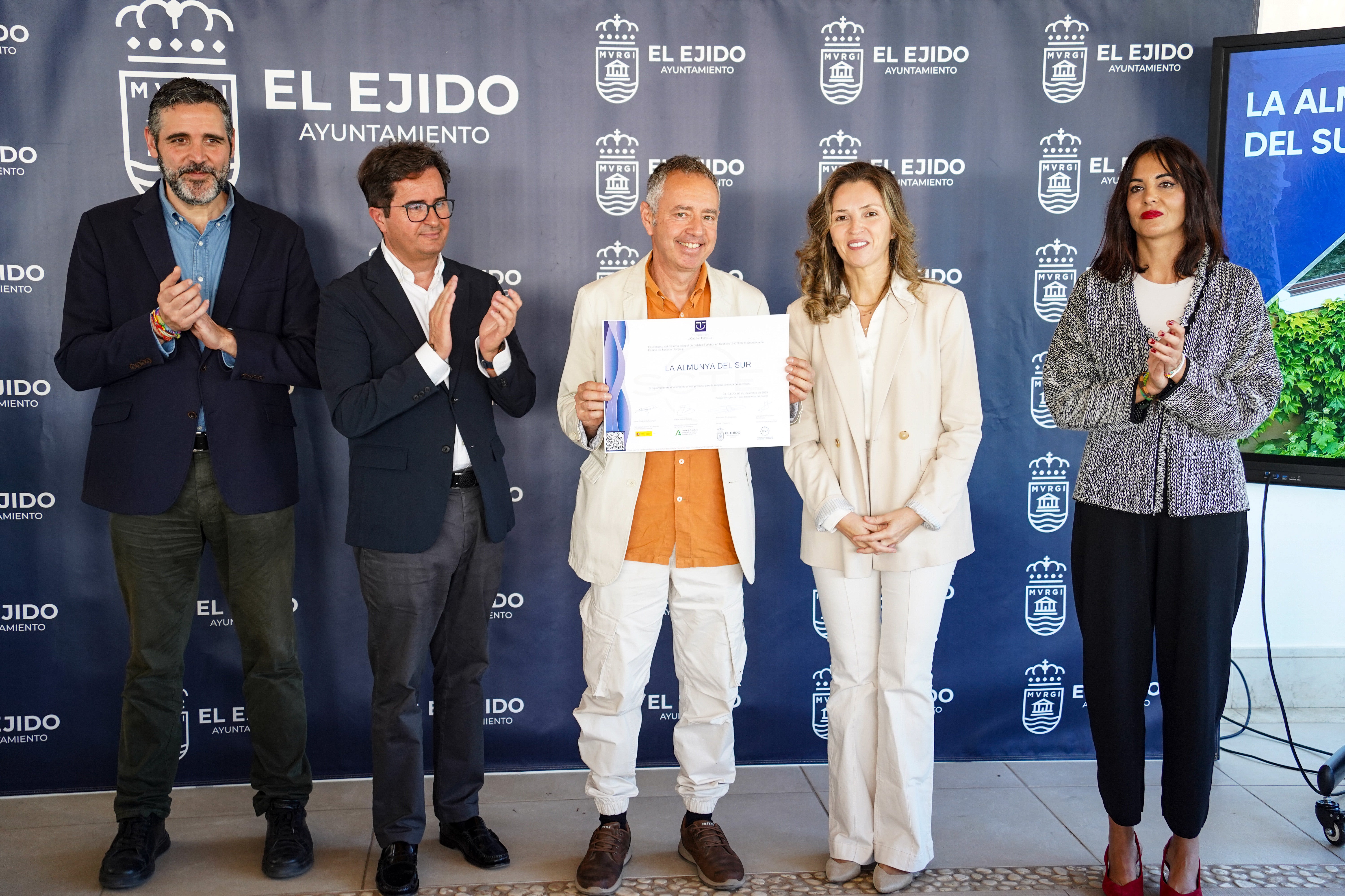 El Ejido entrega las distinciones SICTED, en imágenes