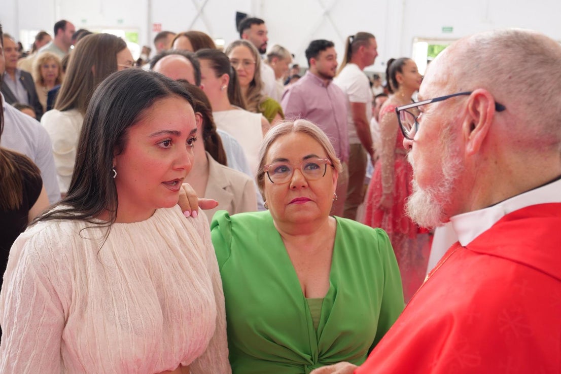 Más de 2.000 personas en la 'confirmación masiva' de Ejidomar