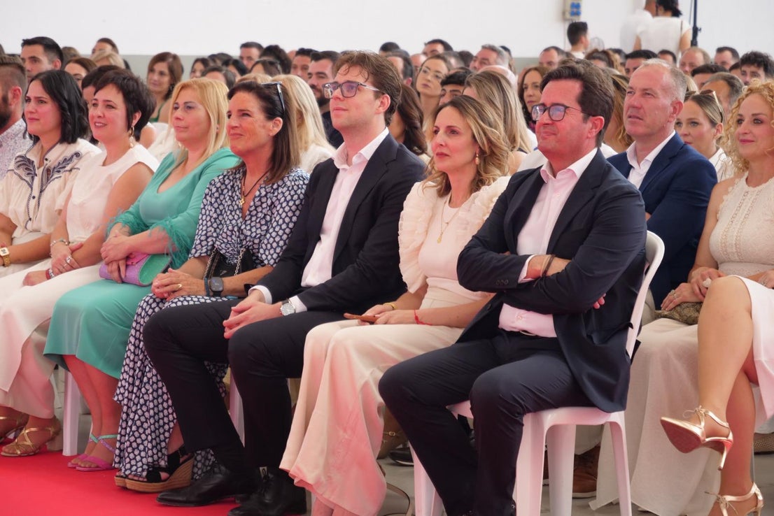 Más de 2.000 personas en la 'confirmación masiva' de Ejidomar