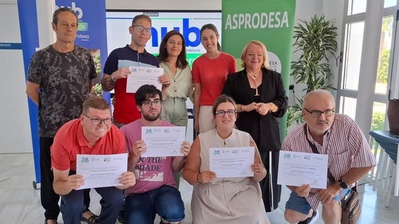 Alumnos del curso de limpieza inician sus prácticas en Avanza Verde
