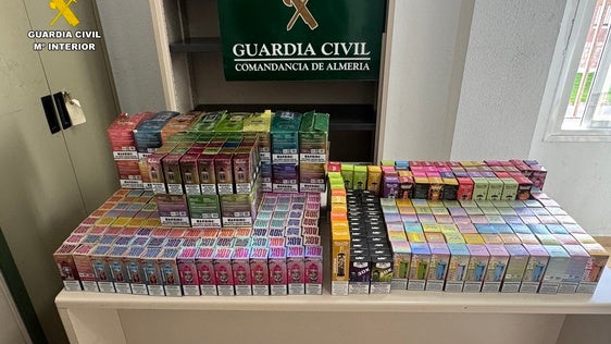 Intervienen más de medio millar de vapers destinados al mercado clandestino en El Ejido
