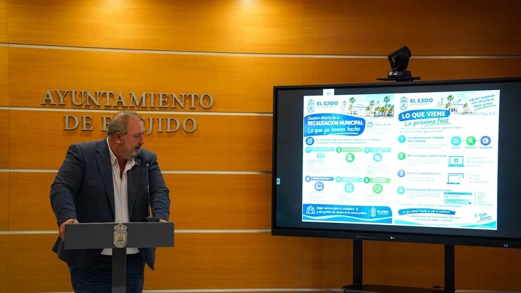 El Ejido presenta 'Cuenta Fácil', el método que transforma el pago de los impuestos