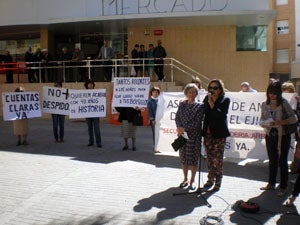 El sector ‘crítico’ de la Asociación de Amas de Casa alcanza las 7.000 firmas