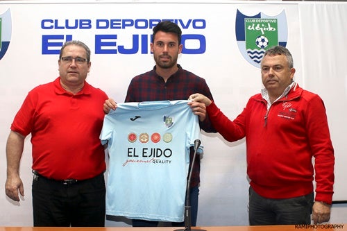 Dani Espinar: “Este club me ha dado una ocasión espectacular y voy a intentar aprovecharla”