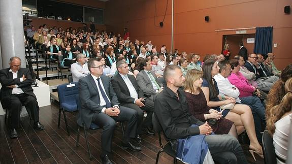 La Sala B del Auditorio Municipal acogerá hoy la tercera edición de Los Mejores de El Ejido. 