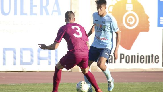 El CD El Ejido aparca euforias y se centra en la visita a la B. Linense