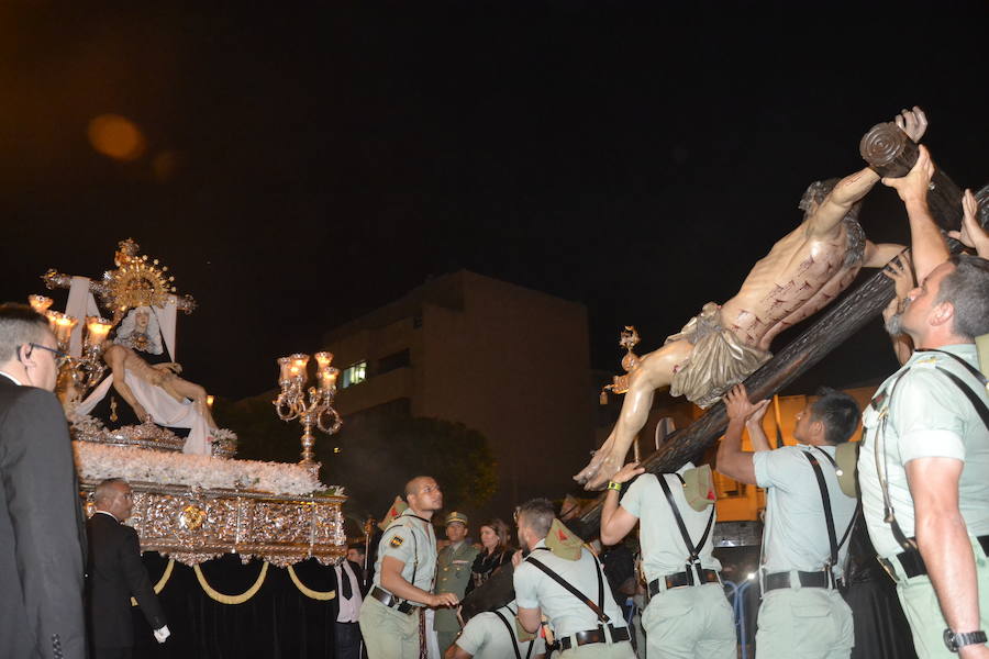 El encuentro más esperado entre la imagen de Nuestra Señora de las Angustias y el Santísimo Cristo de la Buena Muerte. 