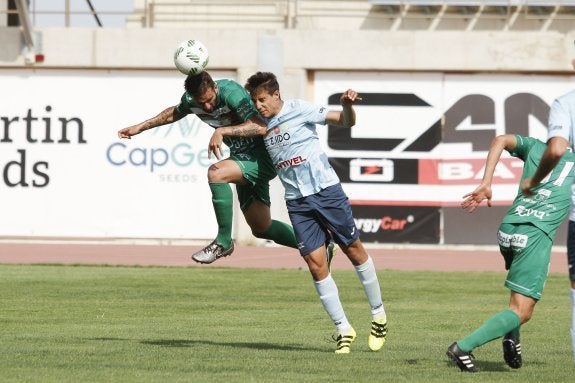 El CD El Ejido quiere asegurar la permanencia ante el Real Murcia