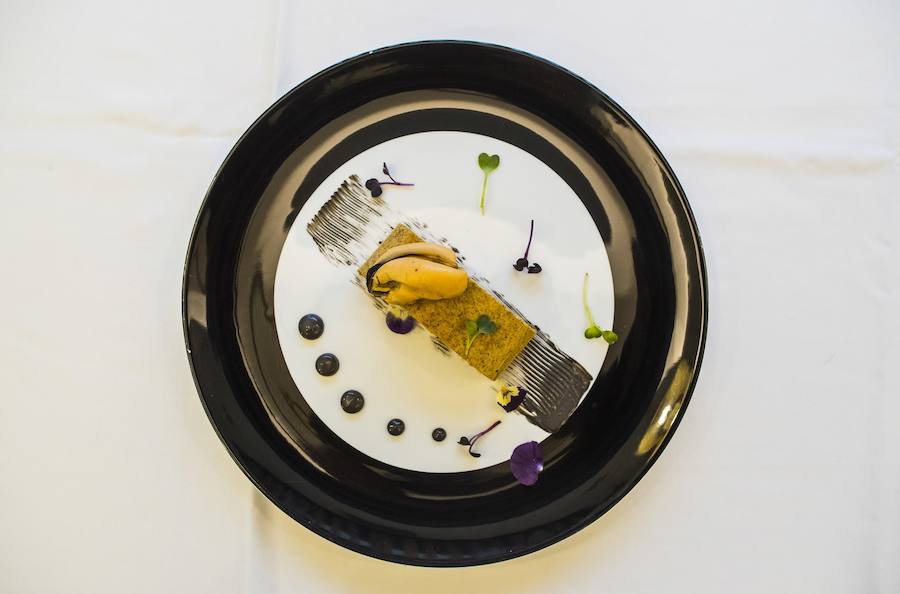 Un nuevo restaurante que abre sus puertas anexo al hotel Barceló Granada Congress y que invita a una botella de Barbadillo a los comensales, estas semanas