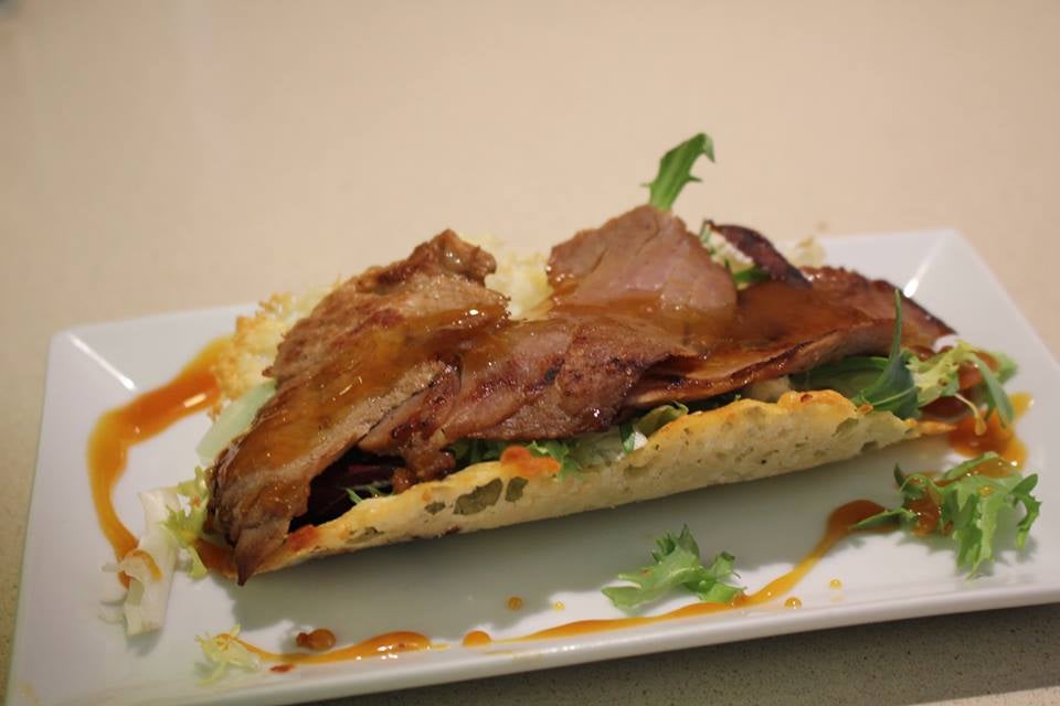 Taco de presa con toque oriental. La Chopera. Navas, 7.