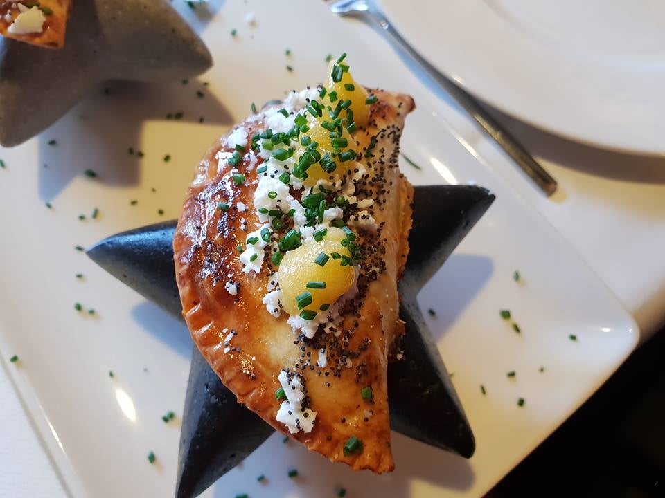 Empanada de caza dulce. Asador centro Granada. Plaza Bib-Rambla, 9.