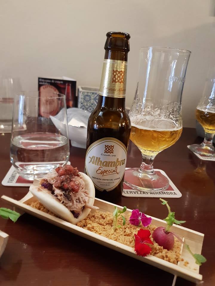 Poulet pork con chutney de Granada. Nui Gastrobar. Acera de Canasteros, 10.