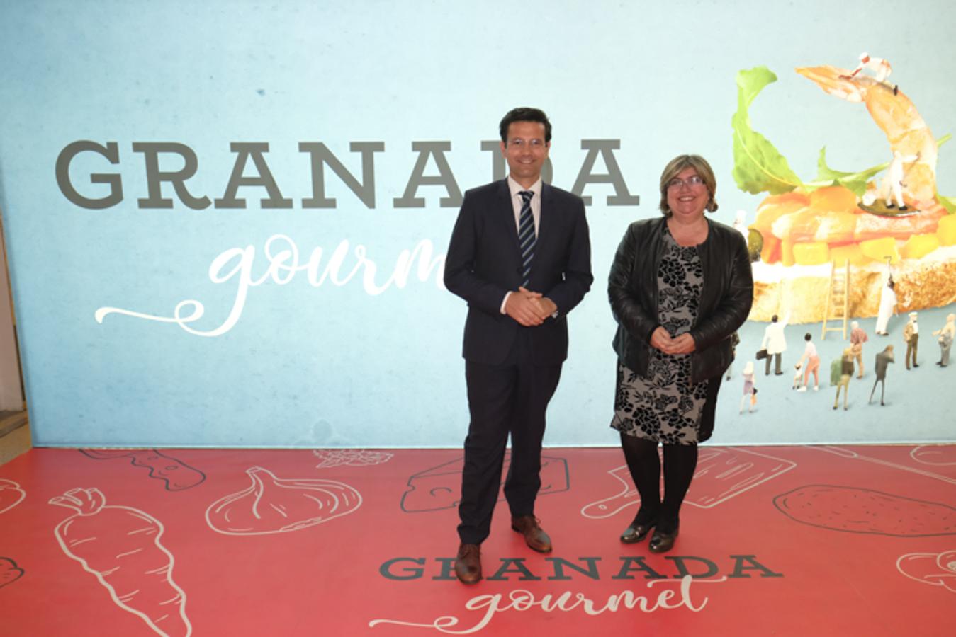 El Centro de Formación Profesional La Inmaculada acoge la entrega de los premios a seis restauradores y establecimientos de la provincia de Granada