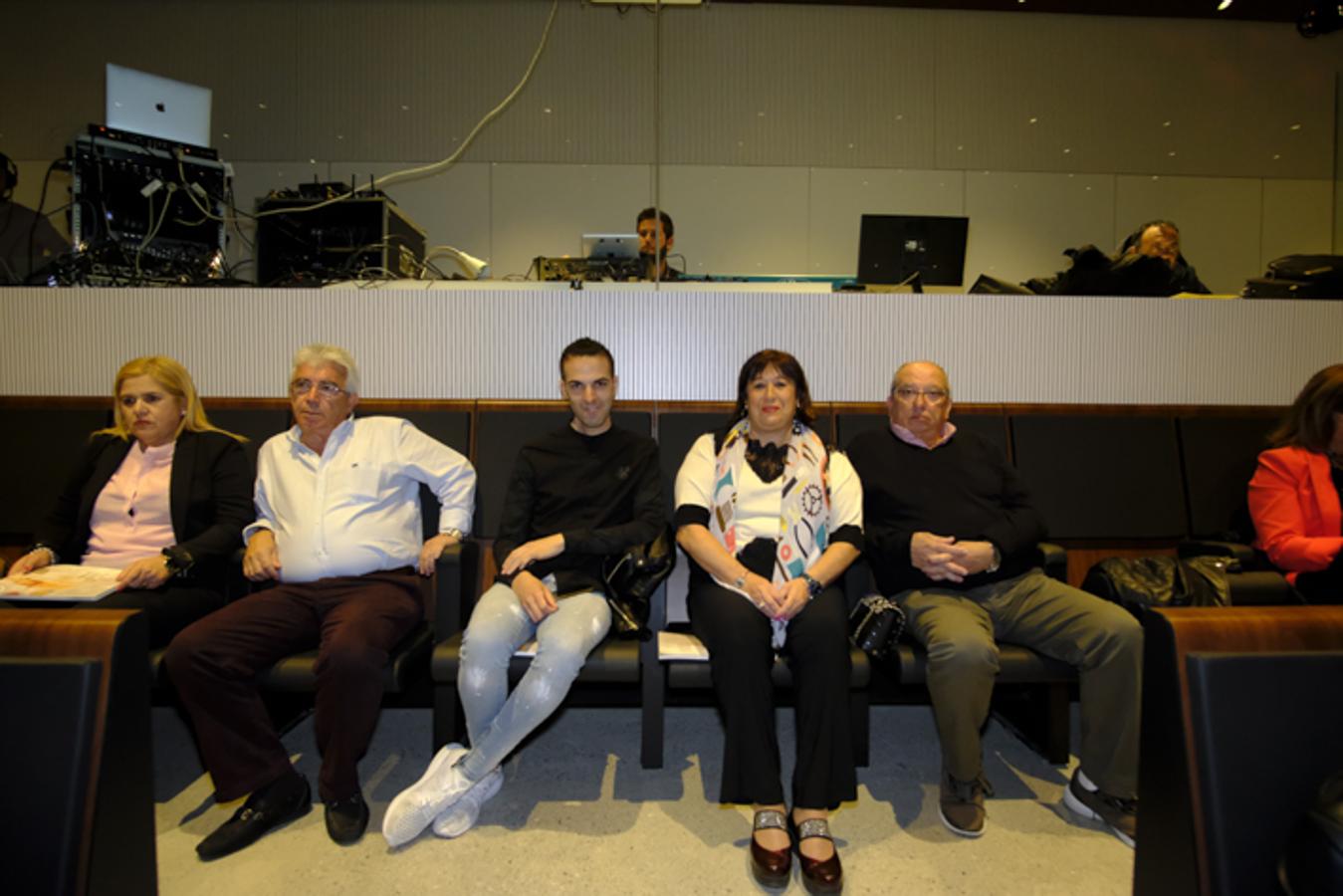 El Centro de Formación Profesional La Inmaculada acoge la entrega de los premios a seis restauradores y establecimientos de la provincia de Granada