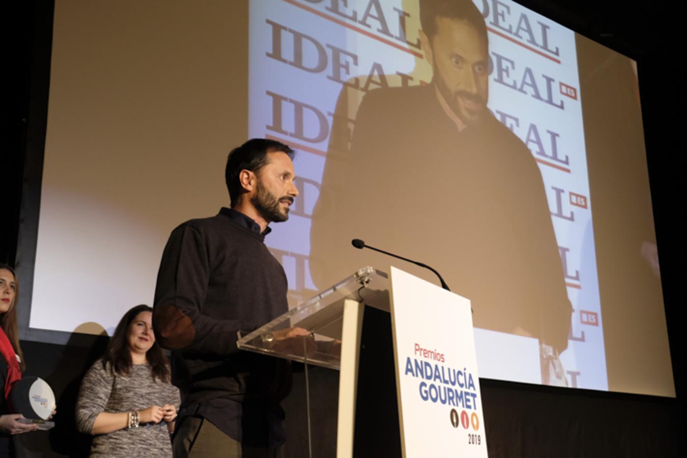 El Centro de Formación Profesional La Inmaculada acoge la entrega de los premios a seis restauradores y establecimientos de la provincia de Granada