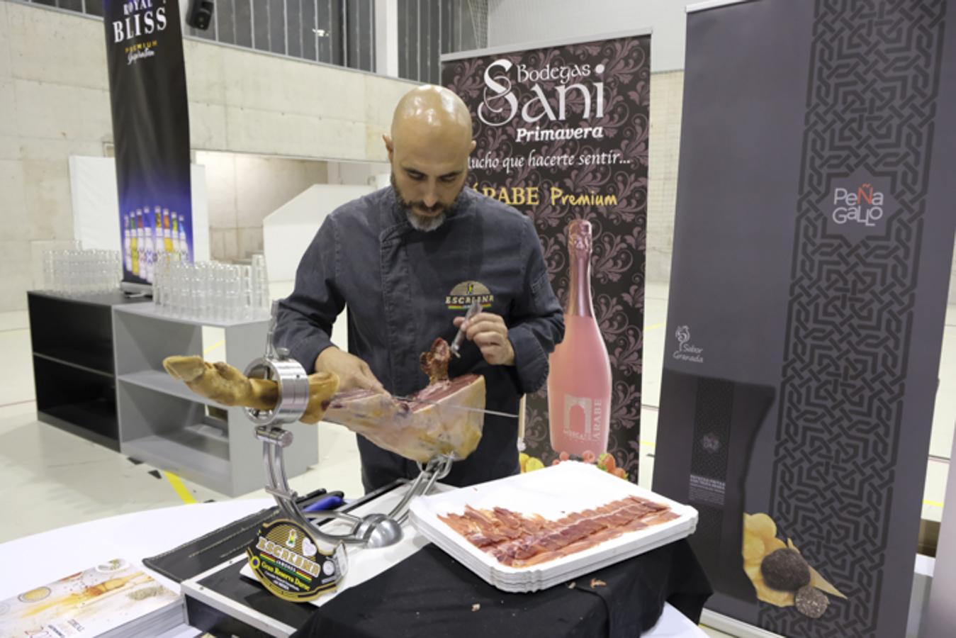 El Centro de Formación Profesional La Inmaculada acoge la entrega de los premios a seis restauradores y establecimientos de la provincia de Granada