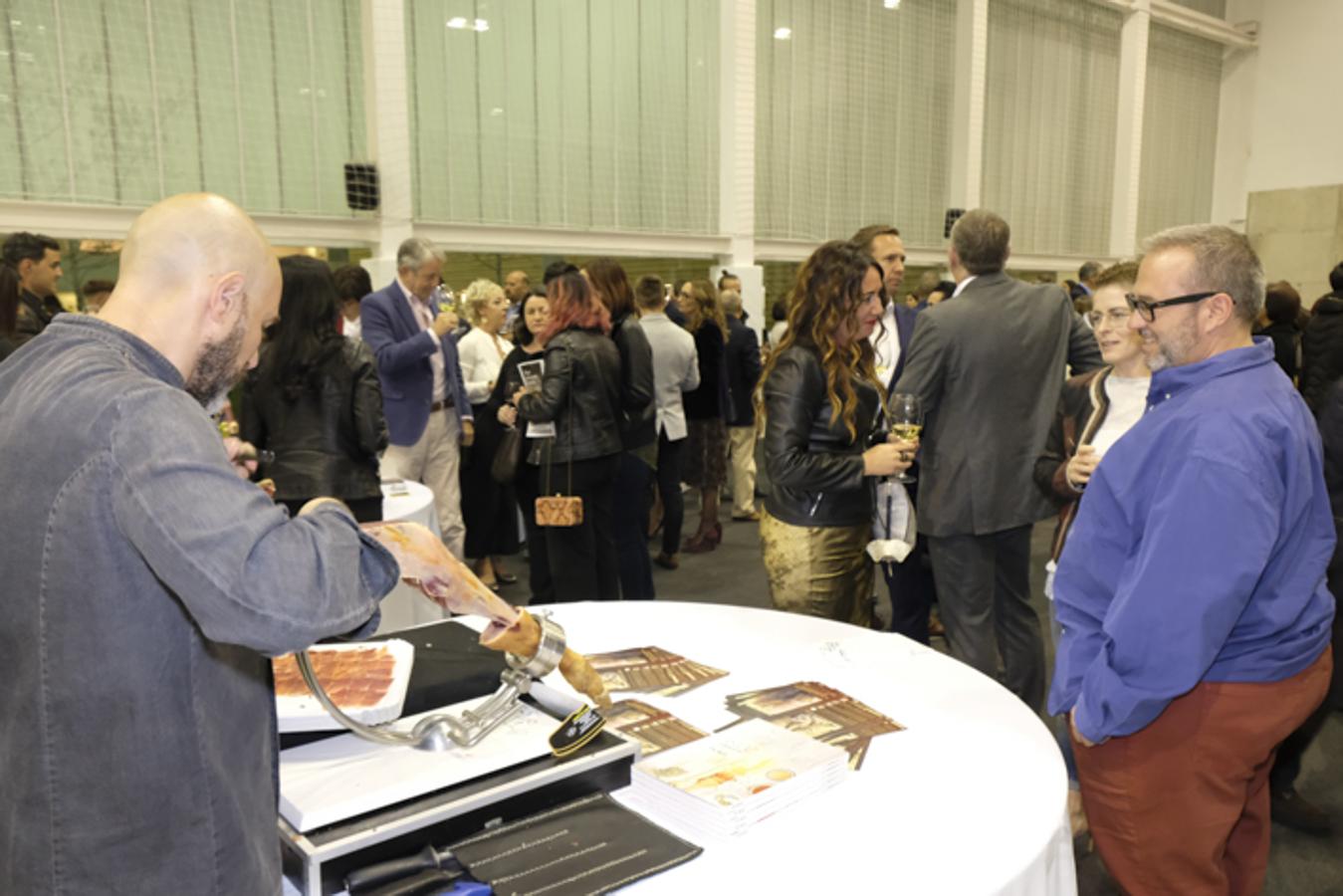 El Centro de Formación Profesional La Inmaculada acoge la entrega de los premios a seis restauradores y establecimientos de la provincia de Granada