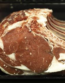 Imagen secundaria 2 - Ternera pajuna, la 'rubia' de Sierra Nevada conquista las mesas