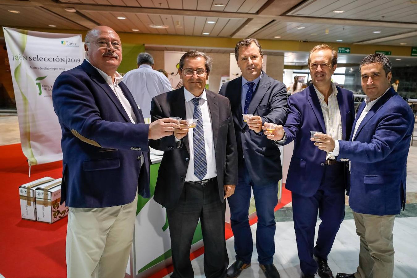 Las autoridades visitan los stands de Granada Gourmet