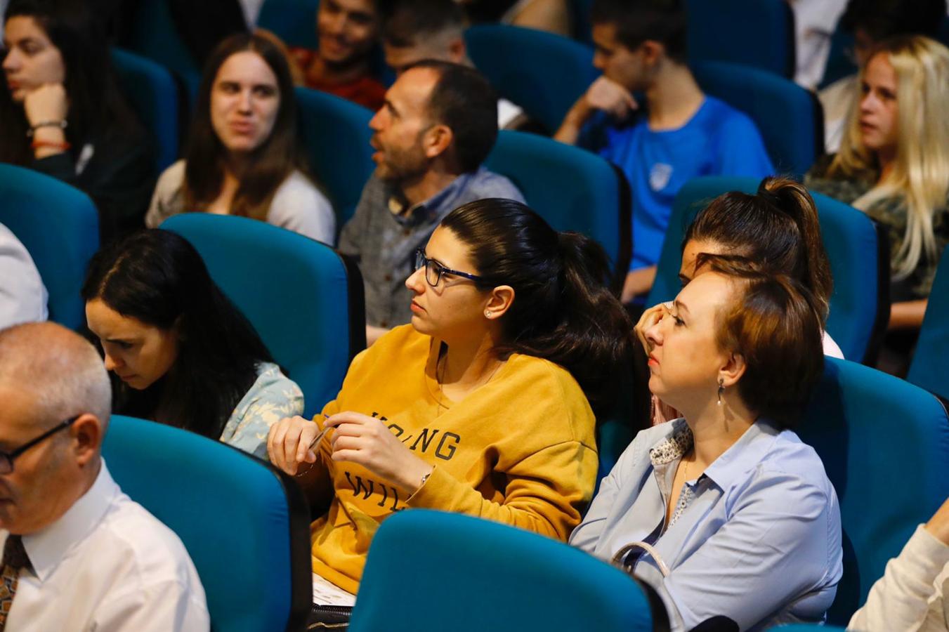 La sexta edición de la cita gastronómica del año en Granada echa a a andar en el Palacio de Exposiciones y Congresos
