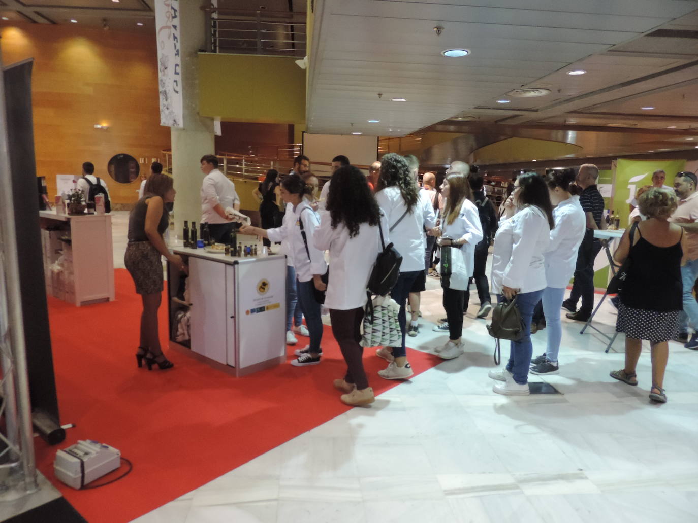 Empresas e instituciones muestran sus mejores productos en Granada Gourmet 