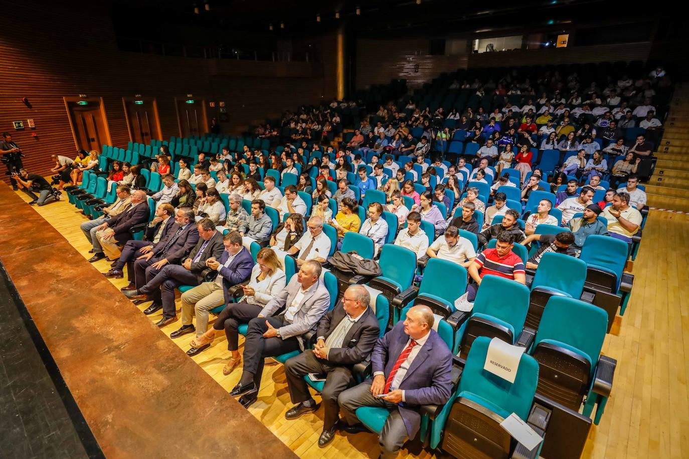 El director general de IDEAL destaca en el acto de inauguración el programa de la sexta edición