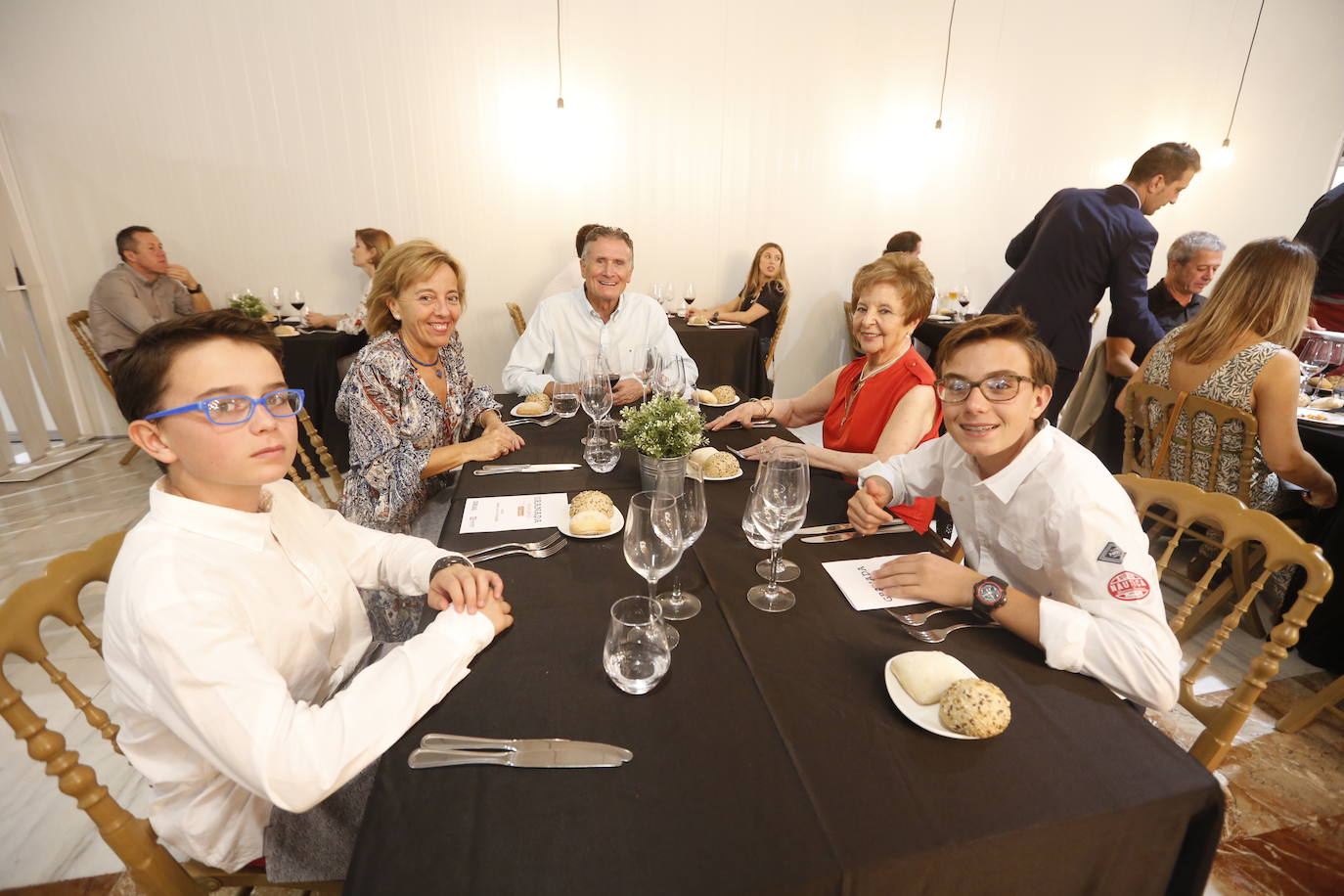 Con la ausencia de Yolanda León, Juanjo Pérez transportó a los comensales con su arriesgada forma de entender la cocina 