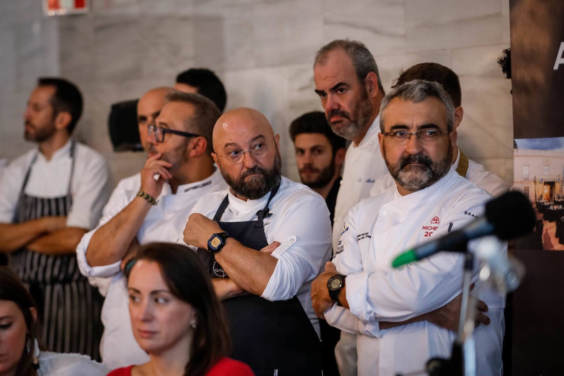 Carme Ruscalleda recibe el premio de Granada Gourmet, un congreso que se ha rendido a su cercanía y sencillez