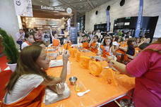 El día se empieza reciclando con los más pequeños