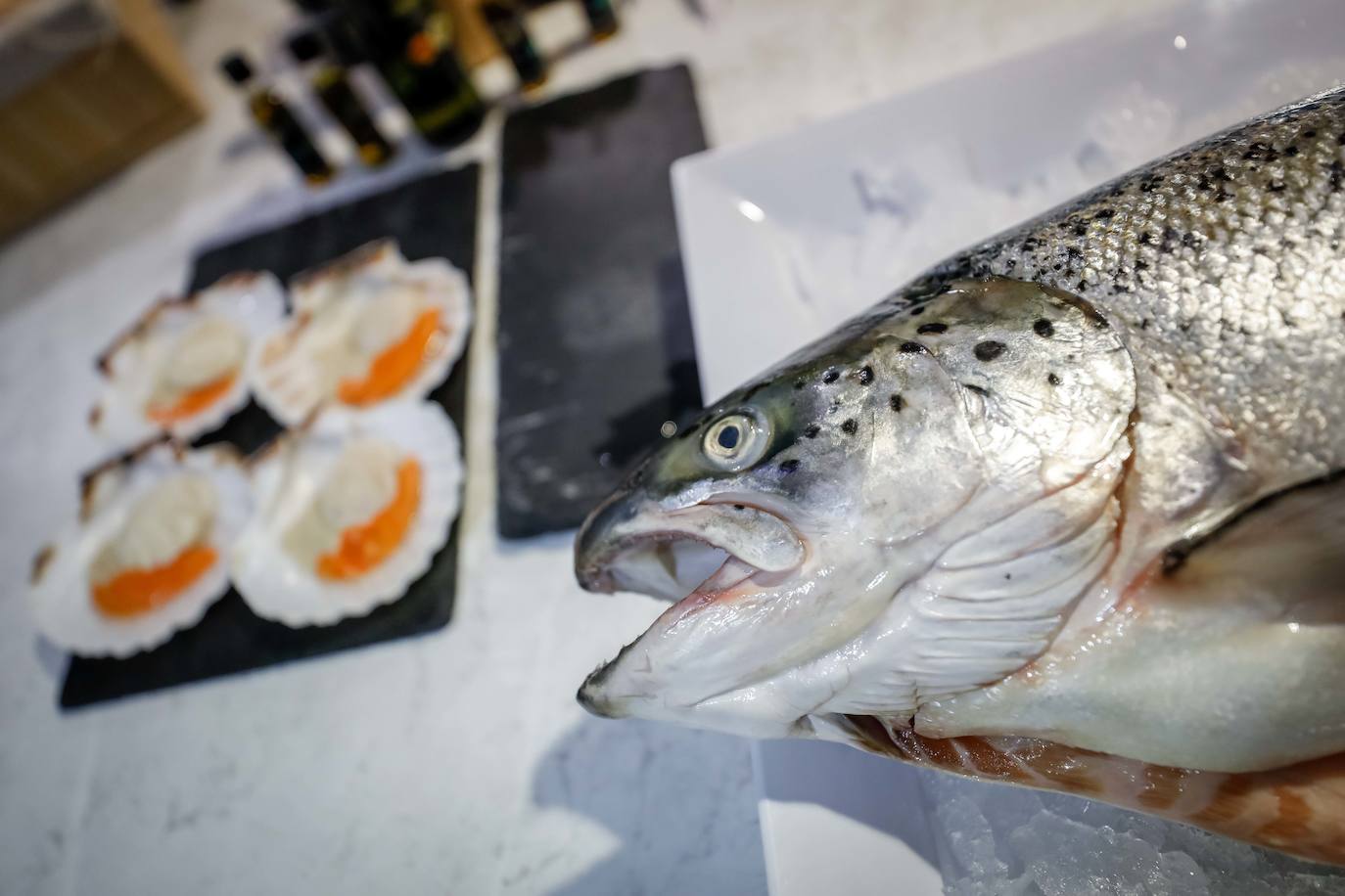 Un experto en cocina japonesa desvela los secretos del ronqueo del salmón