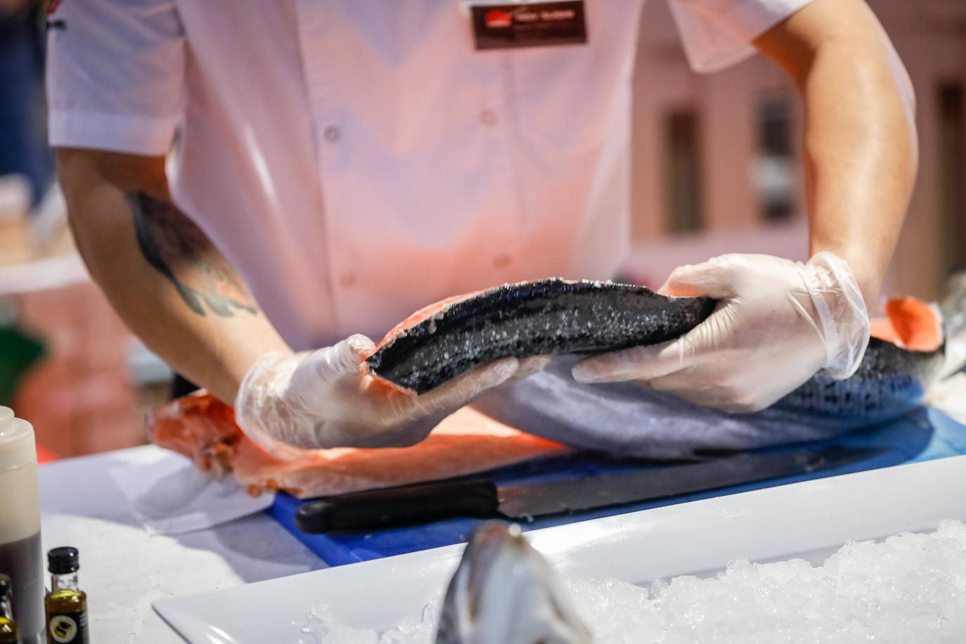 Un experto en cocina japonesa desvela los secretos del ronqueo del salmón