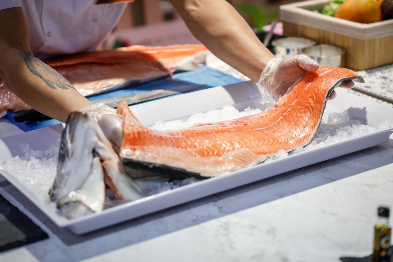 Un experto en cocina japonesa desvela los secretos del ronqueo del salmón