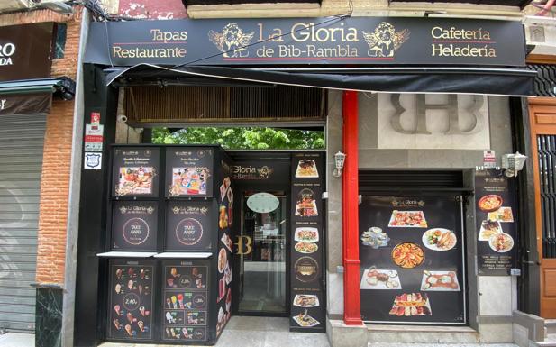 Los bares y restaurantes de Granada prefieren repartir a domicilio antes que la recogida en local