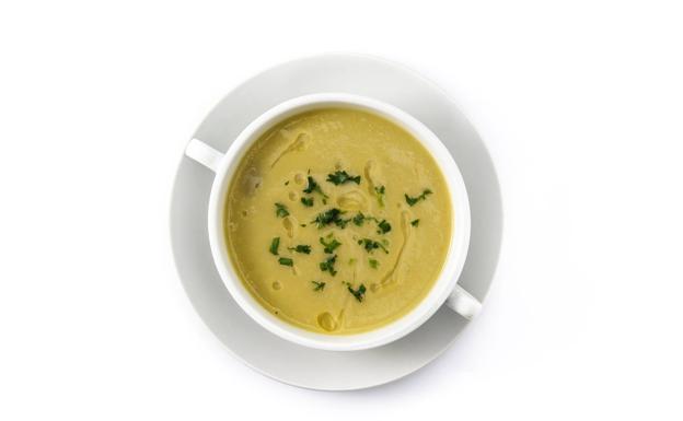 La sopa de espárragos, un plato familiar en el hogar de Antonio Arias. 