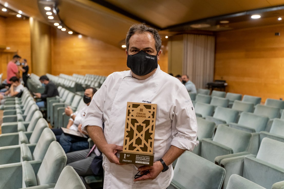 En el evento, Gregorio García, presidente de la Federación de Hostelería, anunció un foro de debate y reflexión sobre la gastronomía granadina