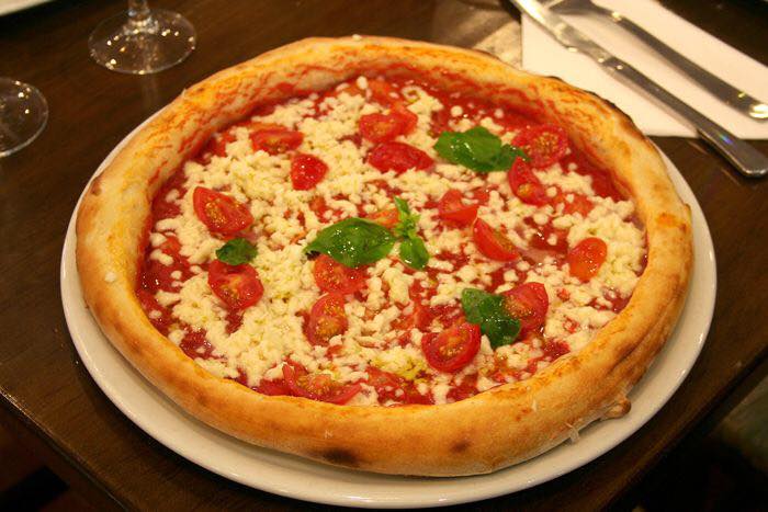 Una de las pizzas que preparan en Pizzametro. 