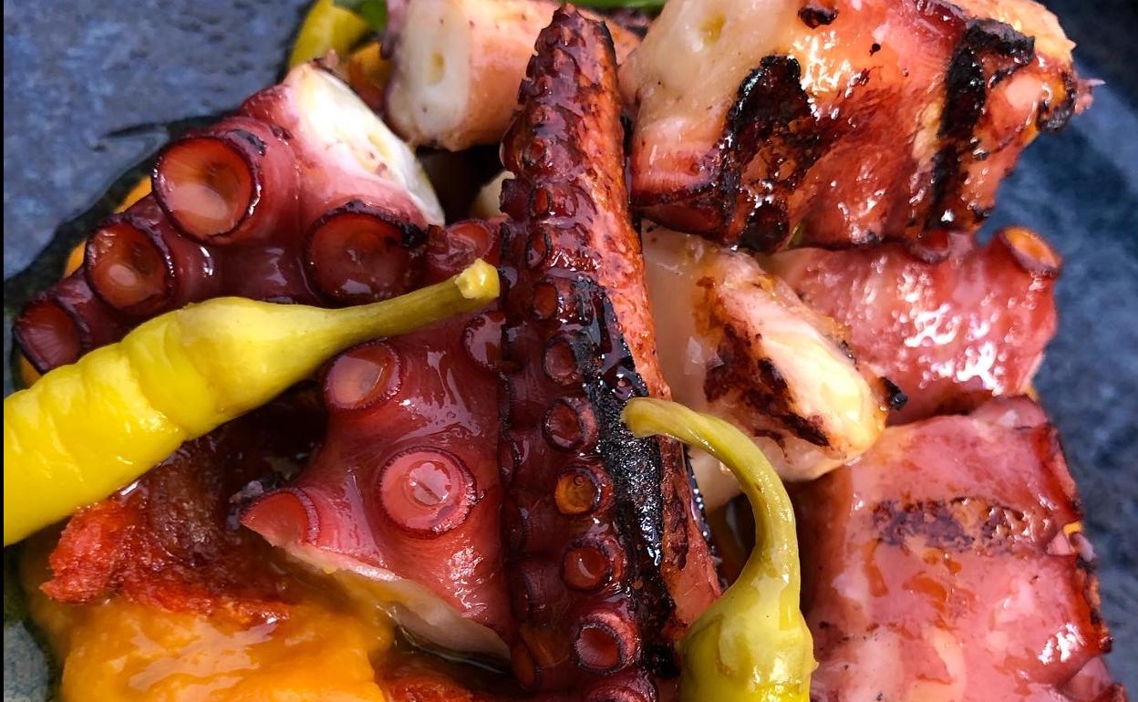 El pulpo, uno de los platos esenciales de Le Bistró by El Conjuro.