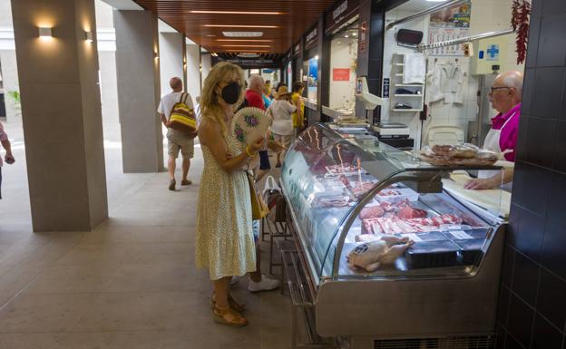 El mercado motrileño fue remodelado recientemente. 