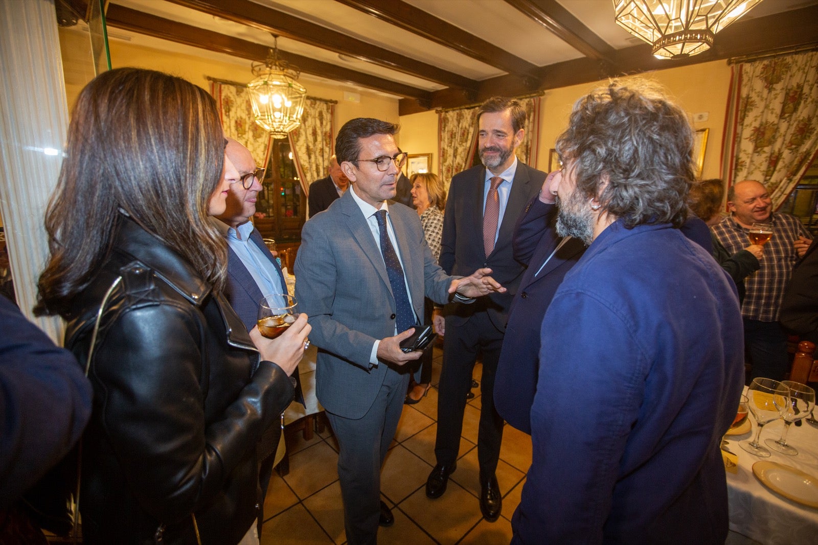Momento del acto de entrega del premio Luis Oruezábal.