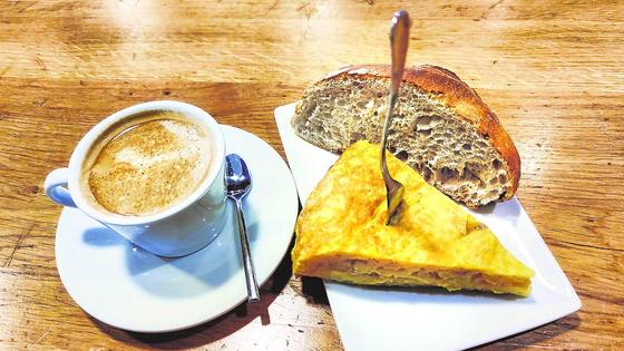 Café con pincho de tortilla, mala idea