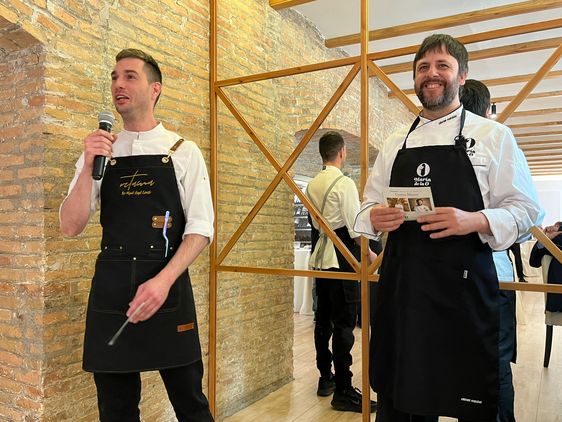 Miguel Ángel Expósito y Chechu González.