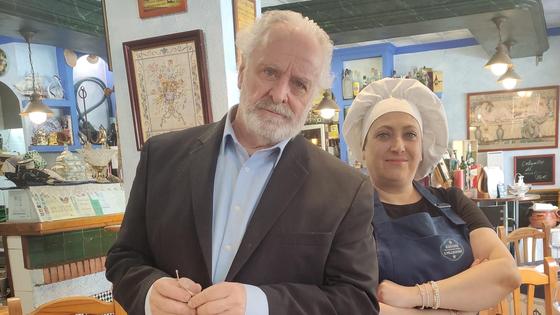 El matrimonio que ofrece el marisco más fresco de Granada