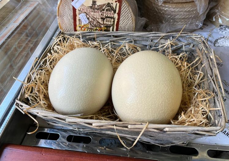 En Sabores del Altiplano llevan diez años dispensando este vistoso y llamativo producto.