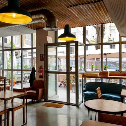 Le Bistró by El Conjuro