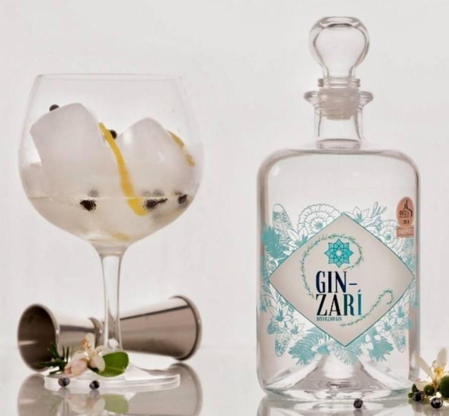 Gin-Zarí, una fórmula magistral con sabor granadino